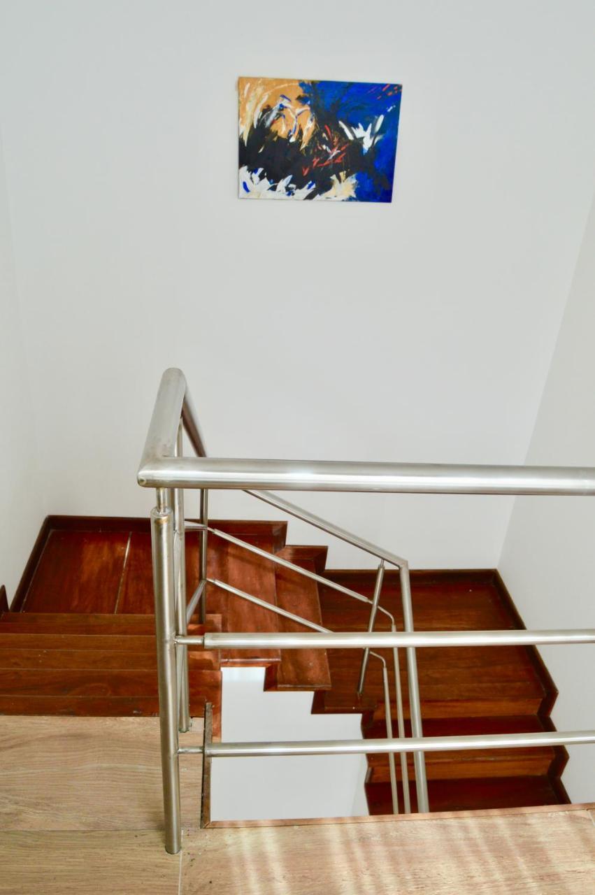 Hotel 6 De Octubre Buenos Aires Zewnętrze zdjęcie