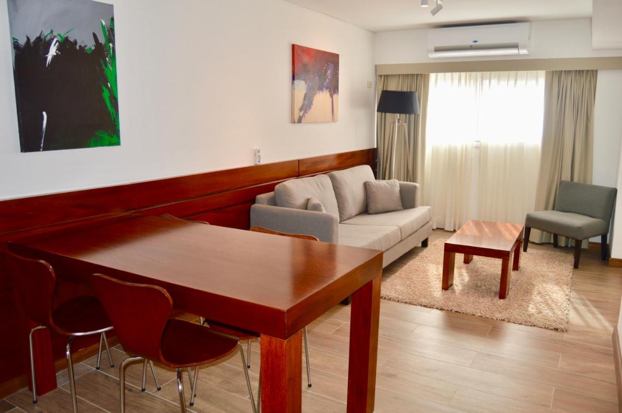 Hotel 6 De Octubre Buenos Aires Zewnętrze zdjęcie