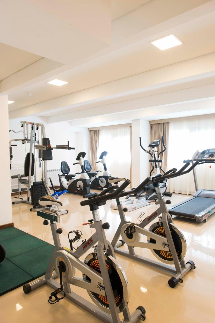 Hotel 6 De Octubre Buenos Aires Zewnętrze zdjęcie